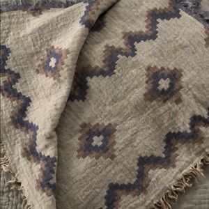 Wilfred aritzia blanket scarf